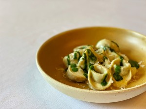 Le Meurice à la maison - Tortellini, blettes et ricotta (1)